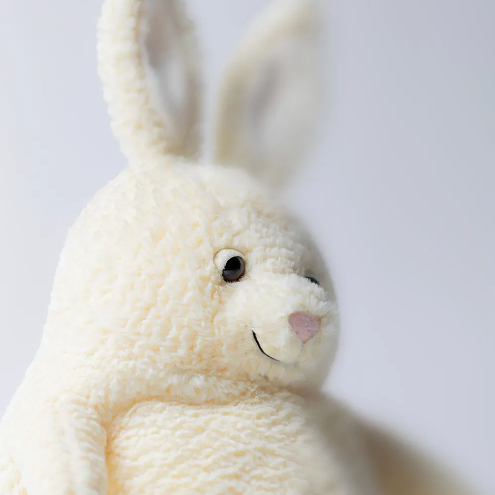 Hot Amore Bunny