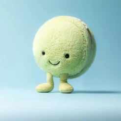 New Amuseables Max Macaron